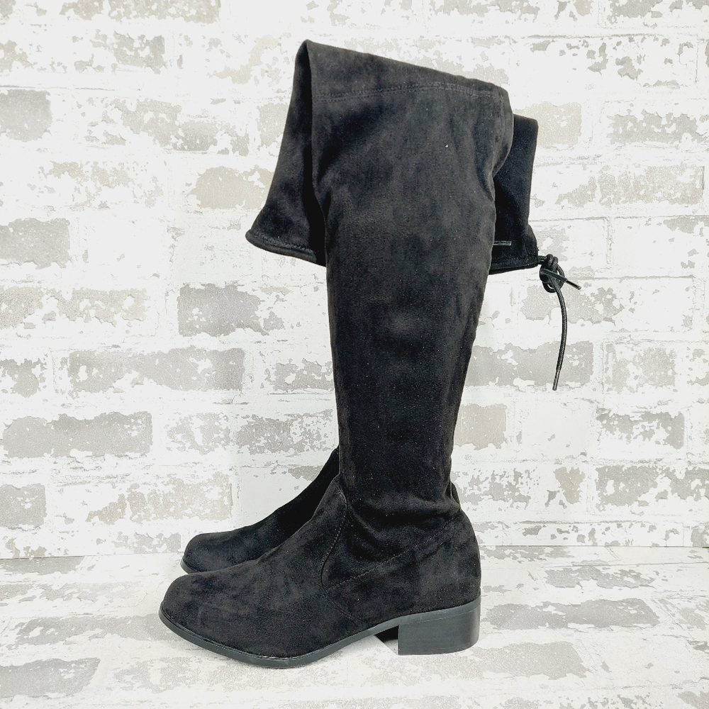 NEW Charles By Charles David Gammon Black Suede Pull On Thigh High Boots C263